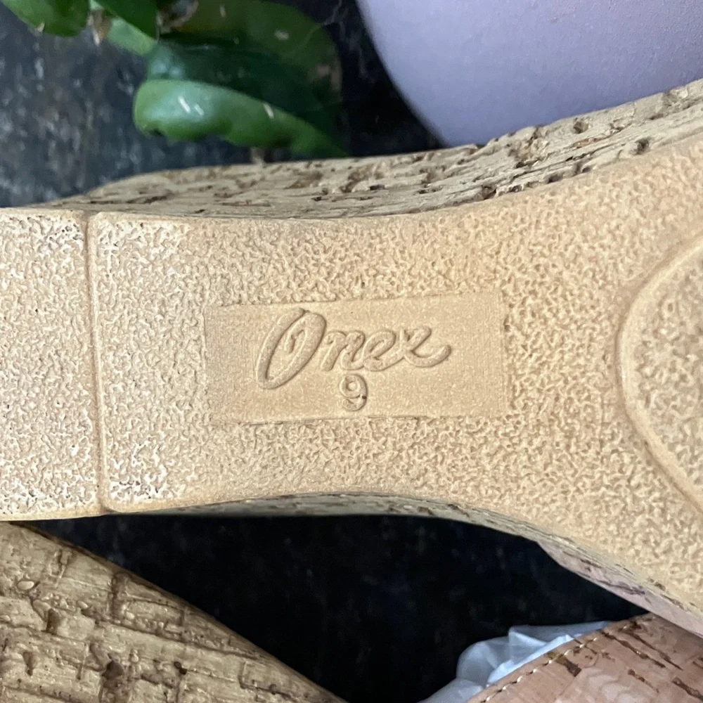Onex‎ Style Blanche Wedge Slide Sandal in Cork & Neutral size 9 New -Rhinestones